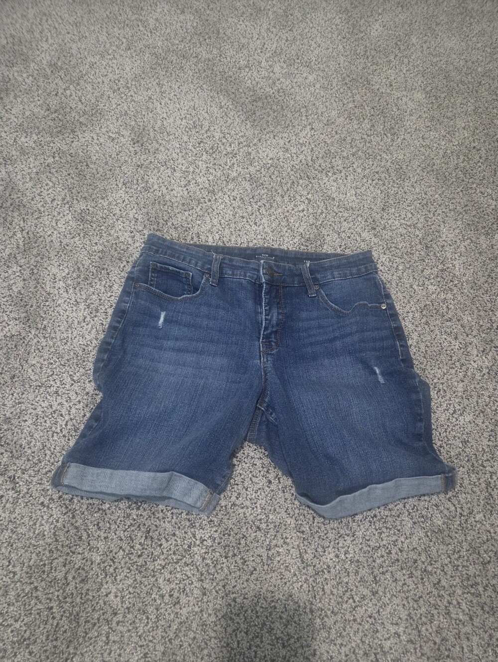 Classic Mid-Wash Denim Women's Shorts